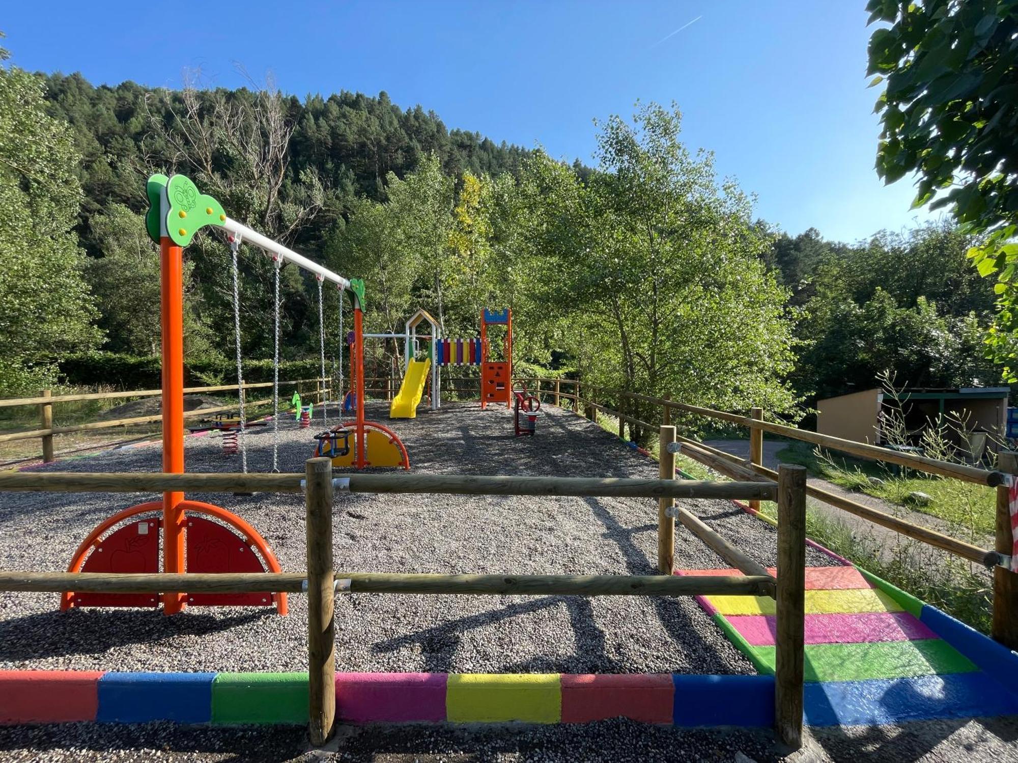 Pont D'ardaix Campsite 2*